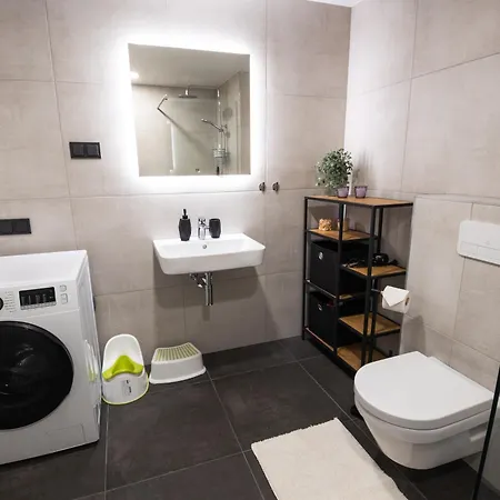 R64 Premium شقة *